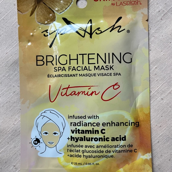 Clinique pouch bundle - Picture 2 of 4